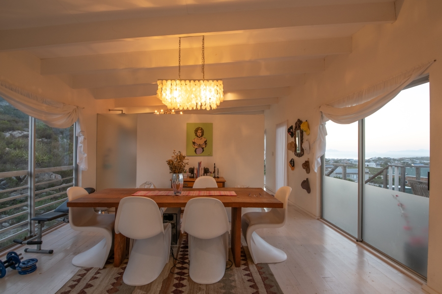 1 Bedroom Property for Sale in Pringle Bay Western Cape